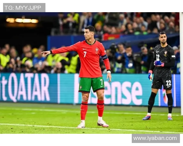 足球界两大球星的巅峰对决与传奇故事揭秘